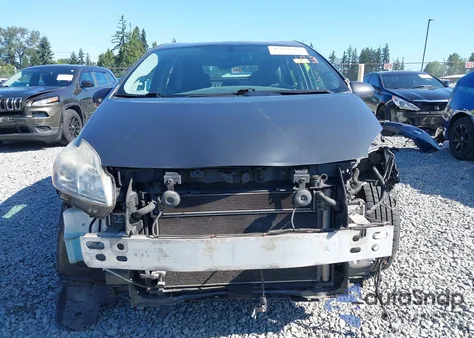 2010 Toyota Prius Iv z USA, uszkodzony, nr VIN JTDKN3DU5A0024966